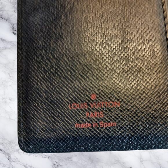 Louis Vuitton Epi Leather Small Ring Agenda PM Cover - Picture 2 of 11